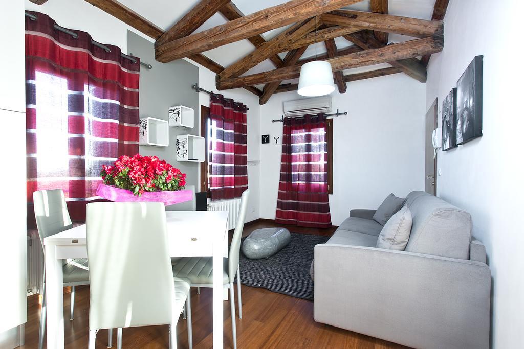Good Wine Apartments Venedig Zimmer foto