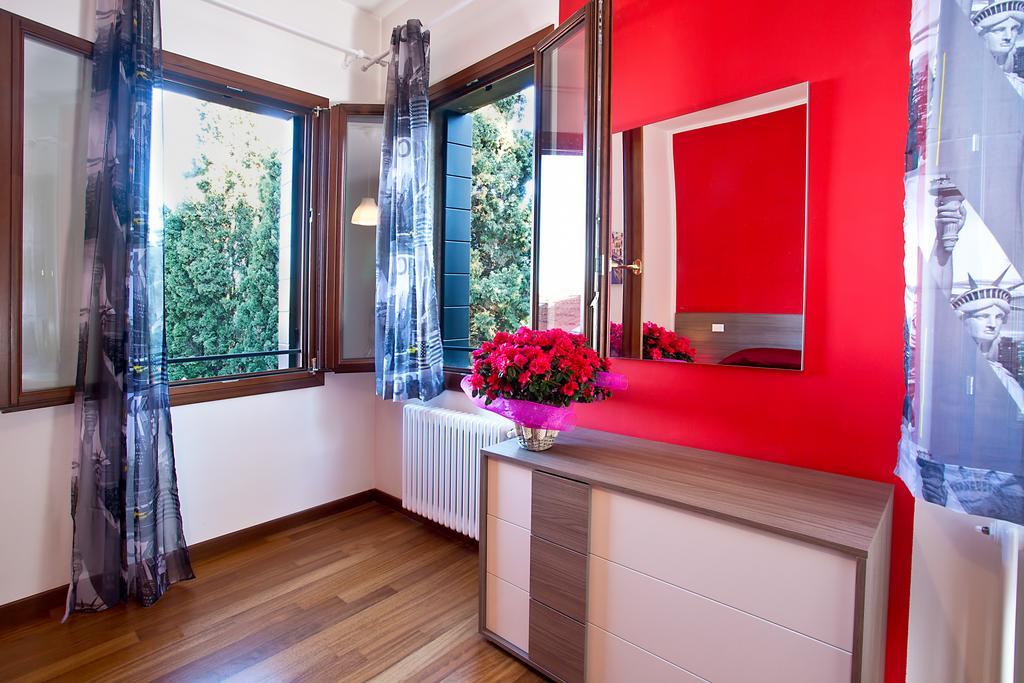 Good Wine Apartments Venedig Zimmer foto