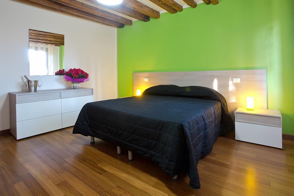 Good Wine Apartments Venedig Zimmer foto